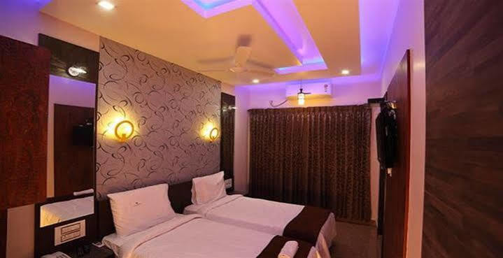 Villa Vijaya Residency - Porur à Chennai Extérieur photo